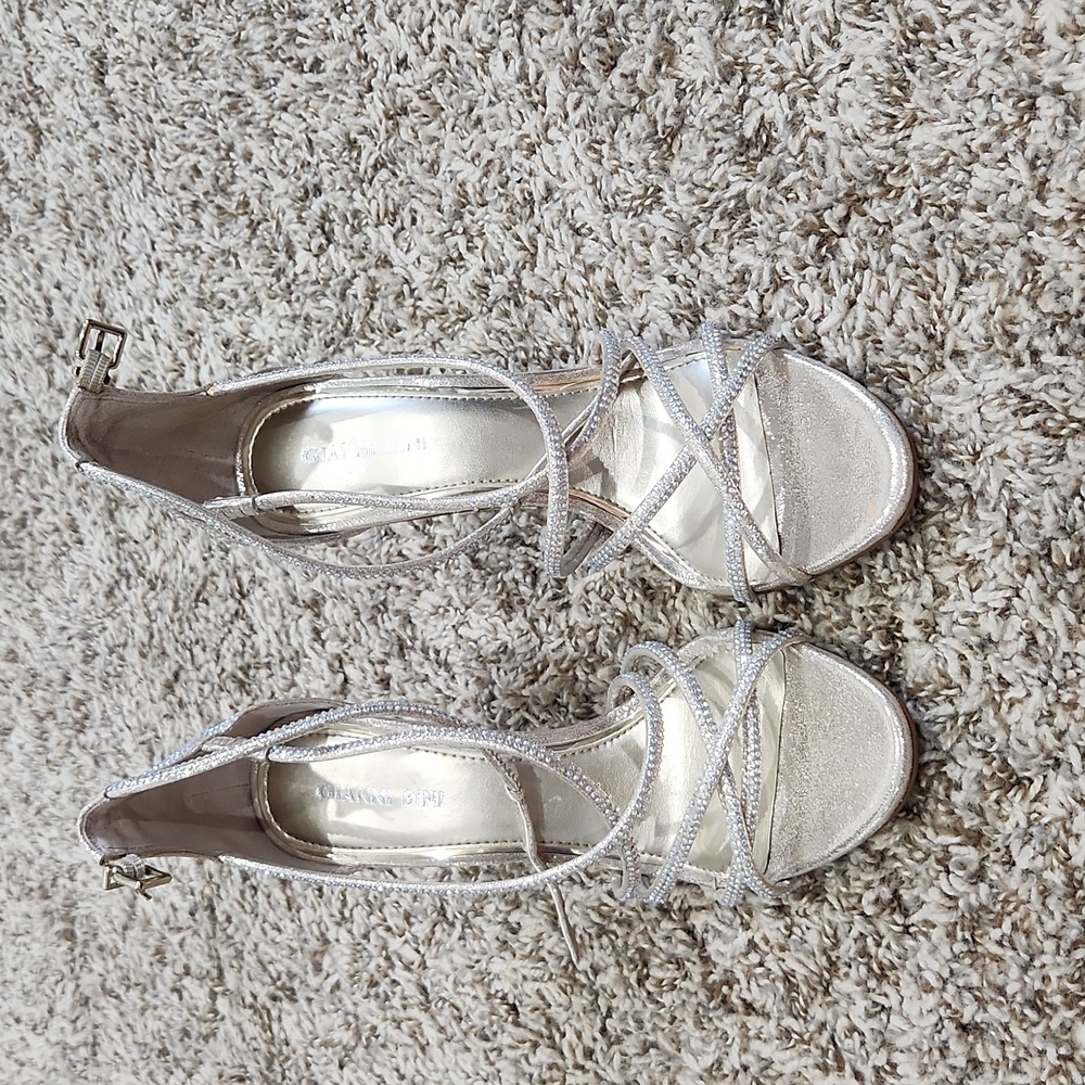 Gianni Bini heels